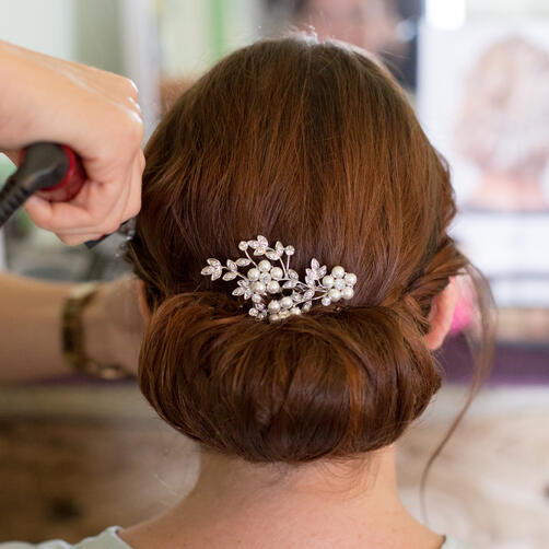 EmmaRussellHairMakeupweddingbackof_hair